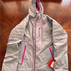 The North Face Women's Light Gray Ski Jacket with Pink Highlights